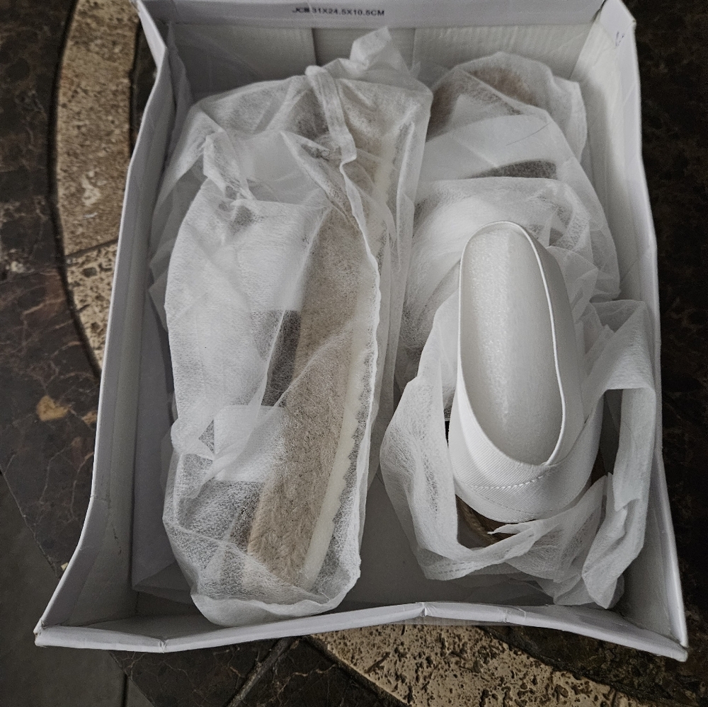 Madden Girl Carly White Espadrille Jute Platform Sandal Womens 8M new in box - Picture 8 of 9